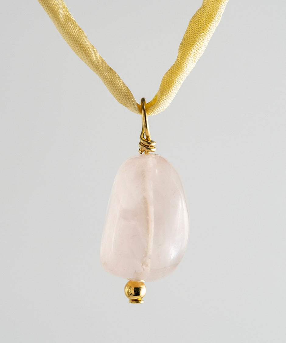 Collar Quarzo Rosa Agusan - Cordón de seda amarilla