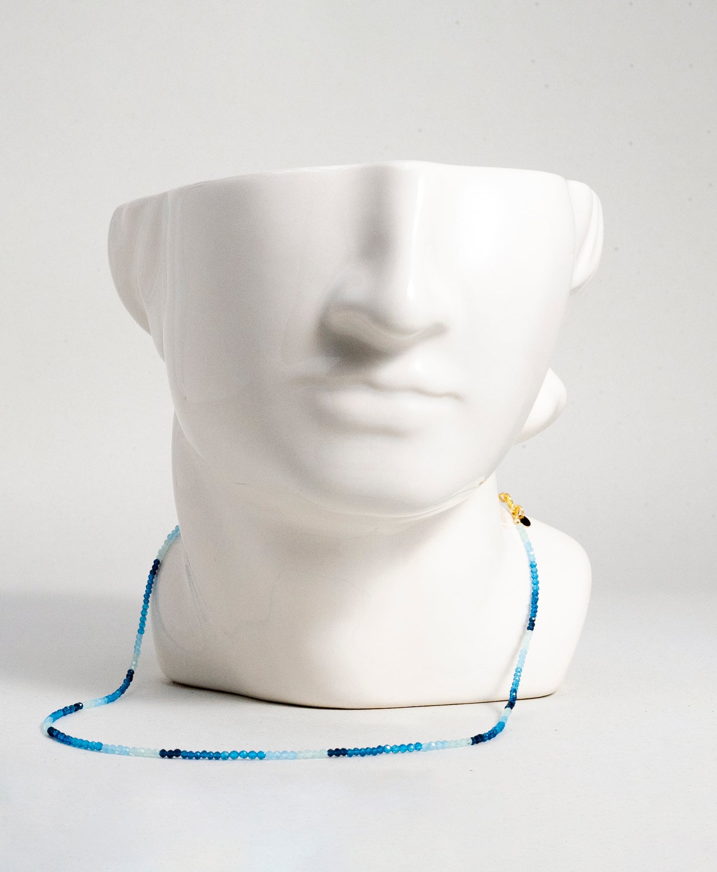 Collar Jomalig - Cristal Tonos Azulados