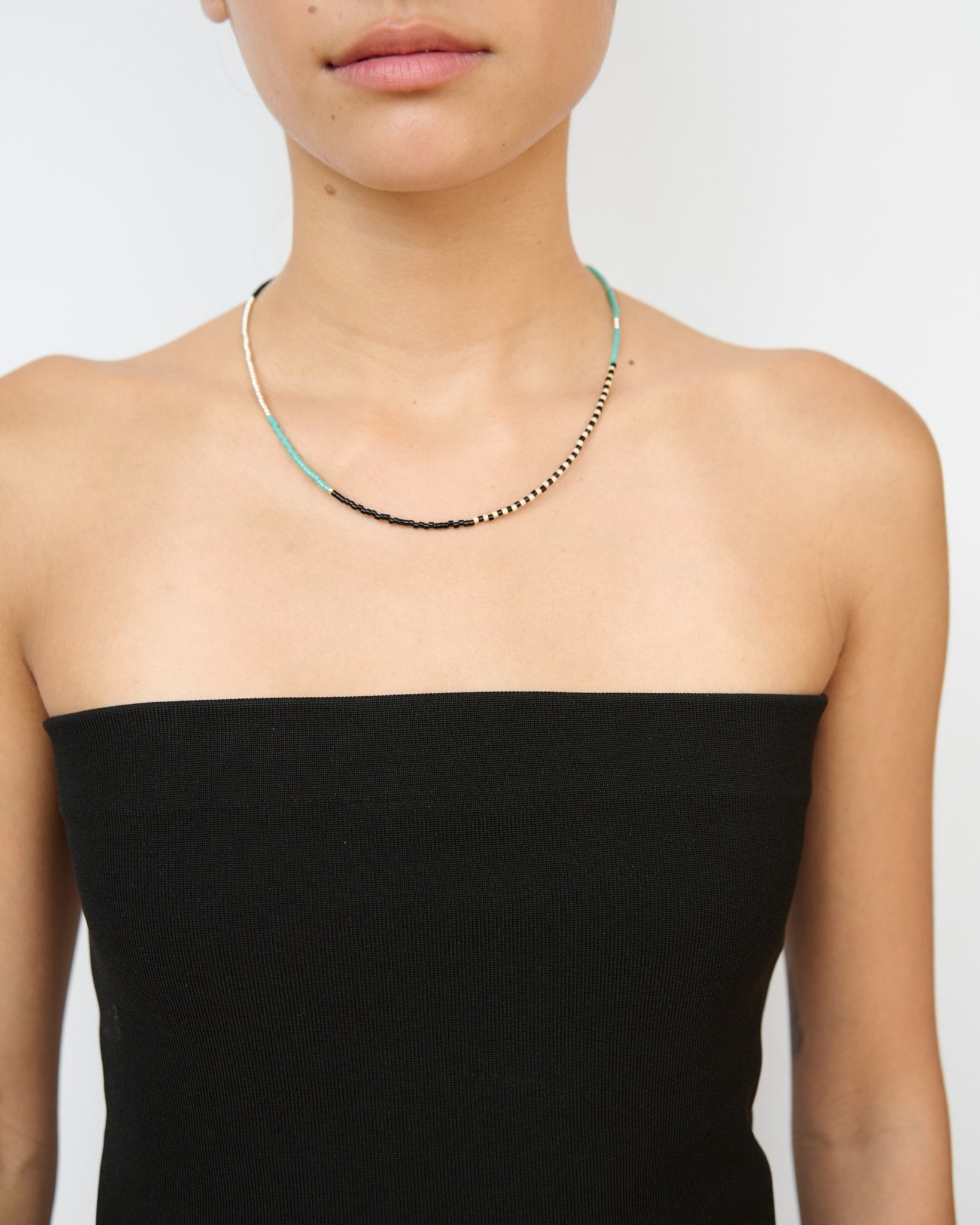 Nonoc Asymmetric Silver Necklace