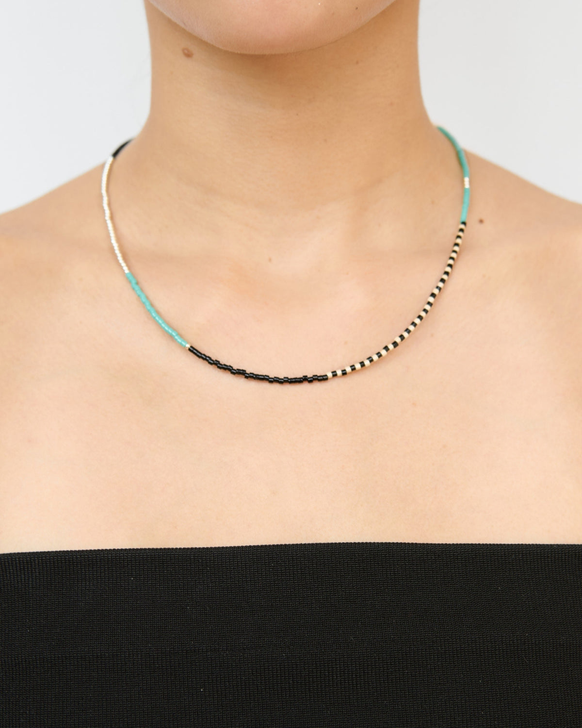 Nonoc Asymmetric Silver Necklace
