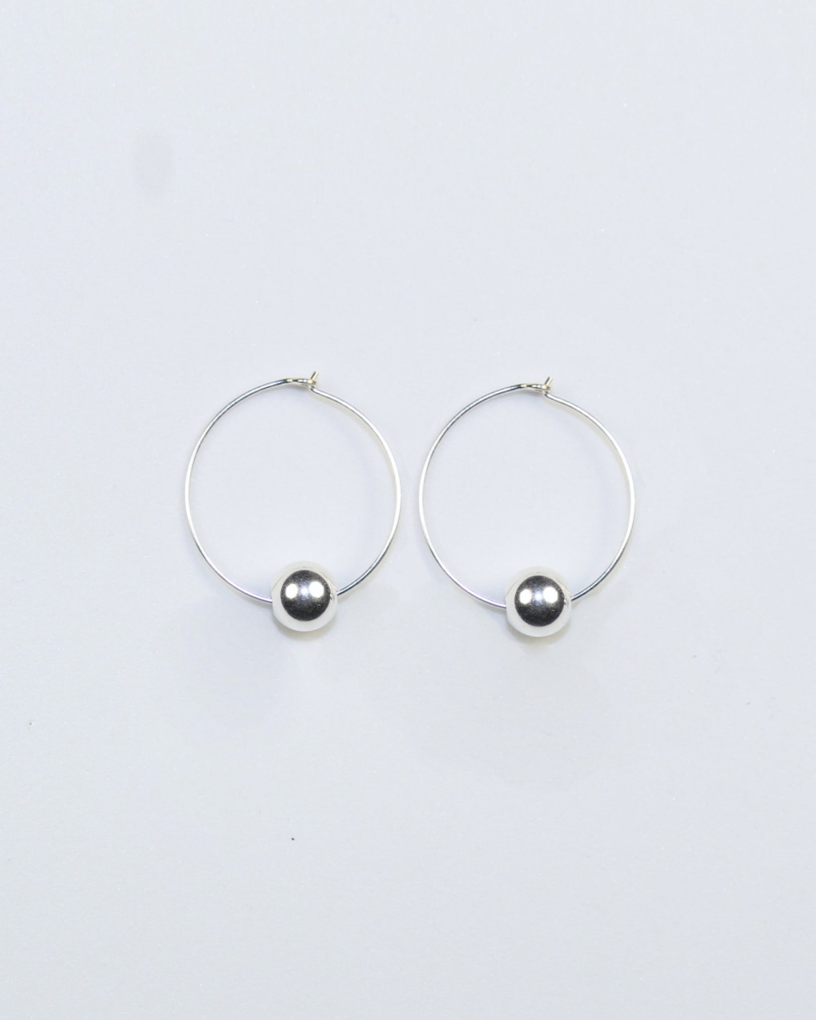 Obi Single Silver Bead Earrings S