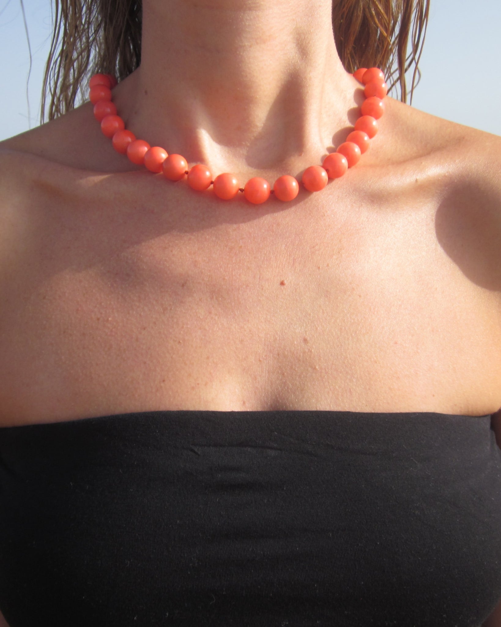 Semau Necklace - Mother of Pearl Coral