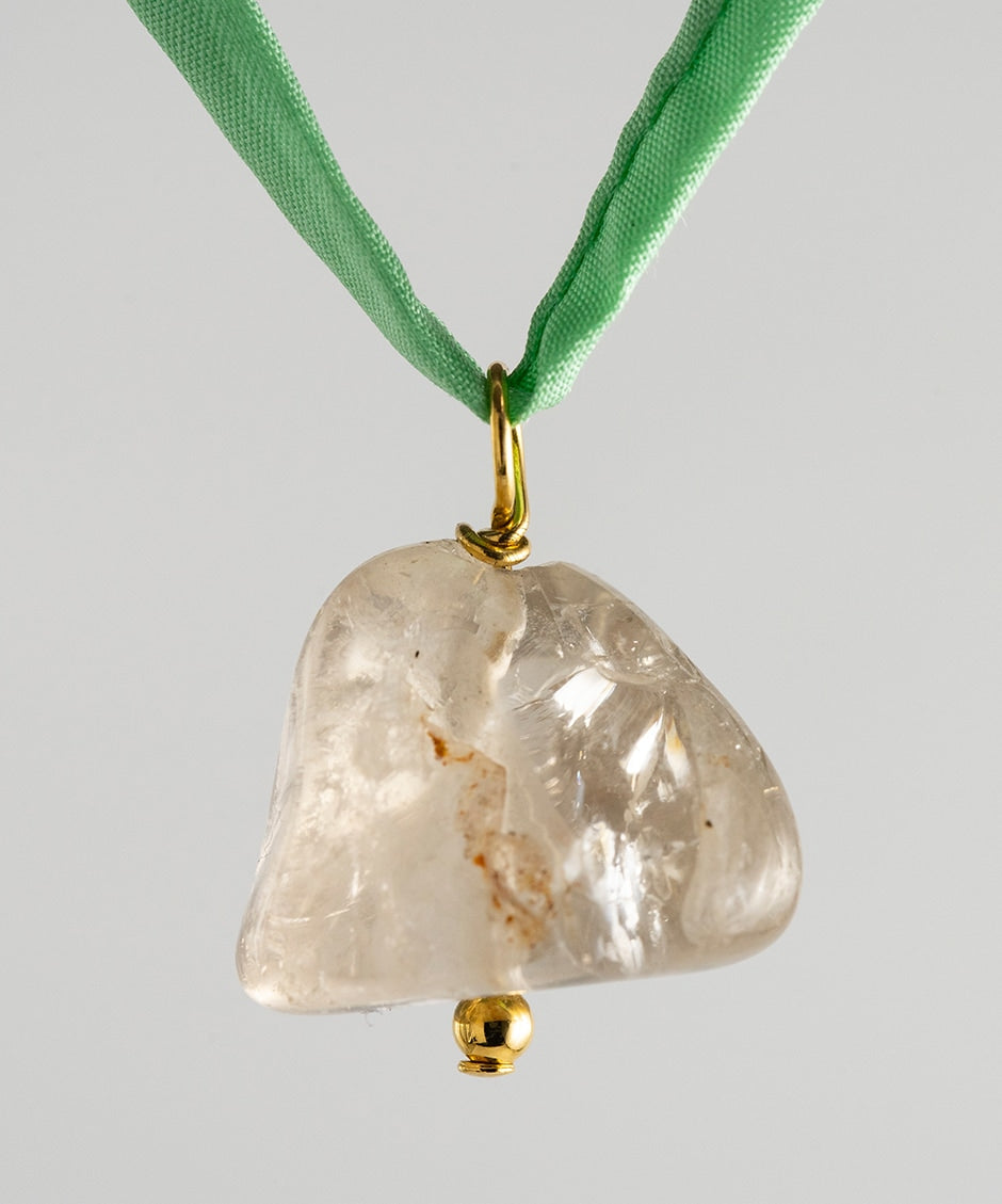 Collar Agusan Cristal de Roca - Cordón de seda verde agua